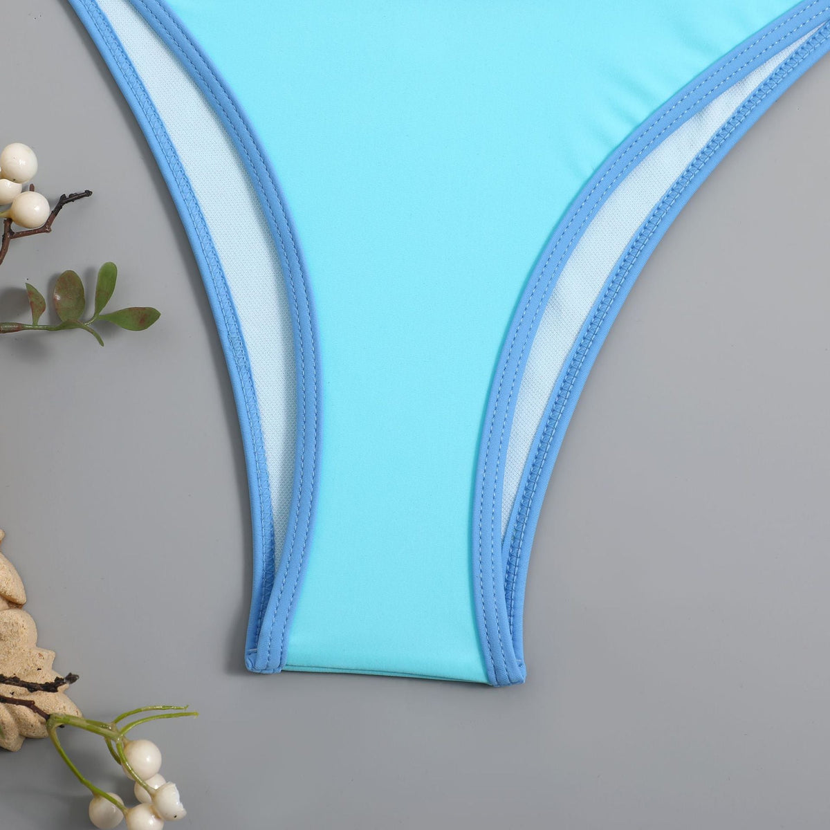 Basit Tasarım Renk Bloklama Bikini