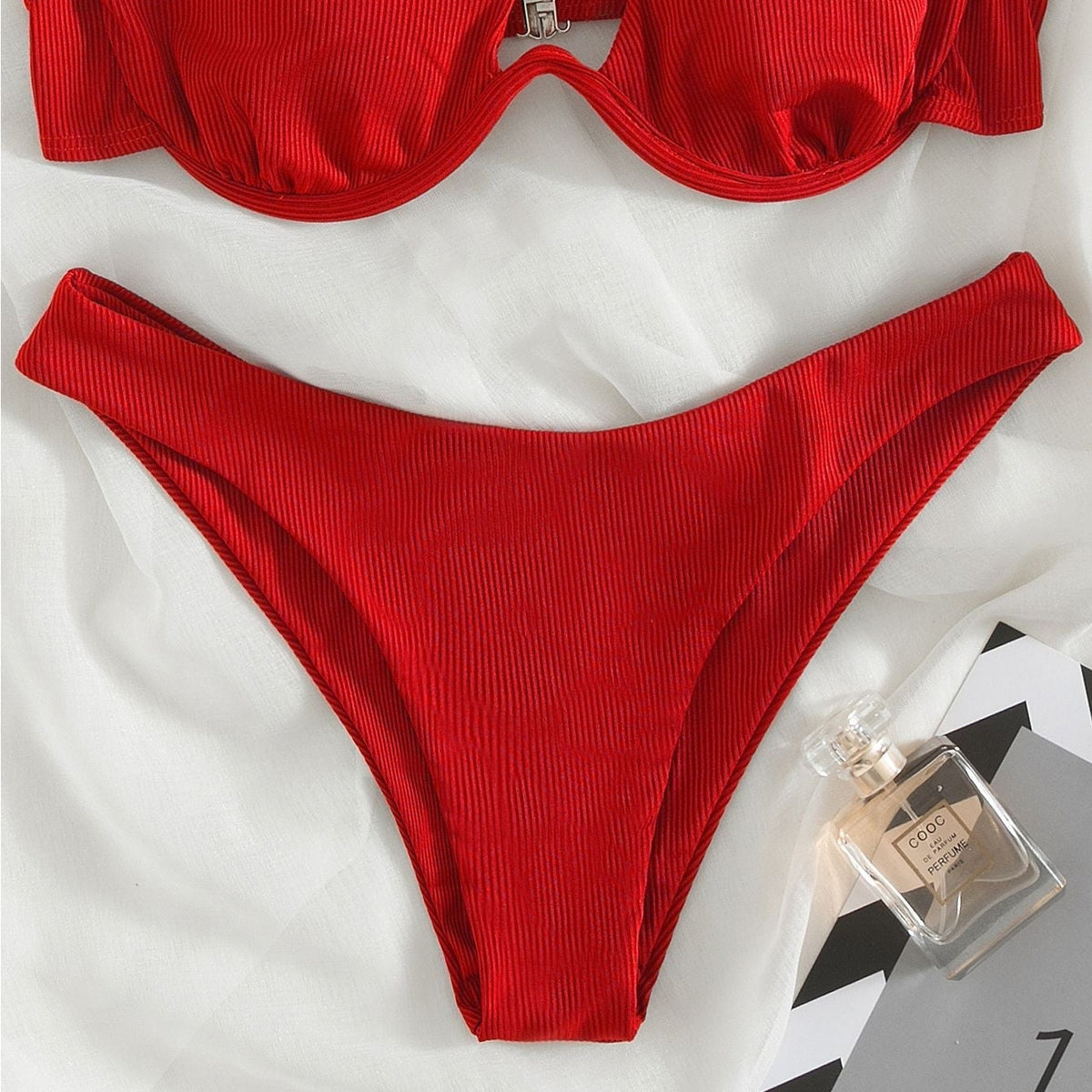 Tek Omuzlu Yarık Bikini