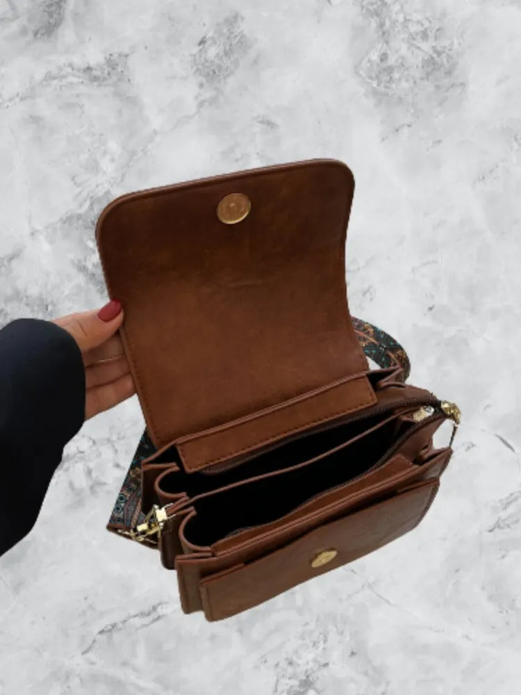 KADIN DERİ ÇANTA 147