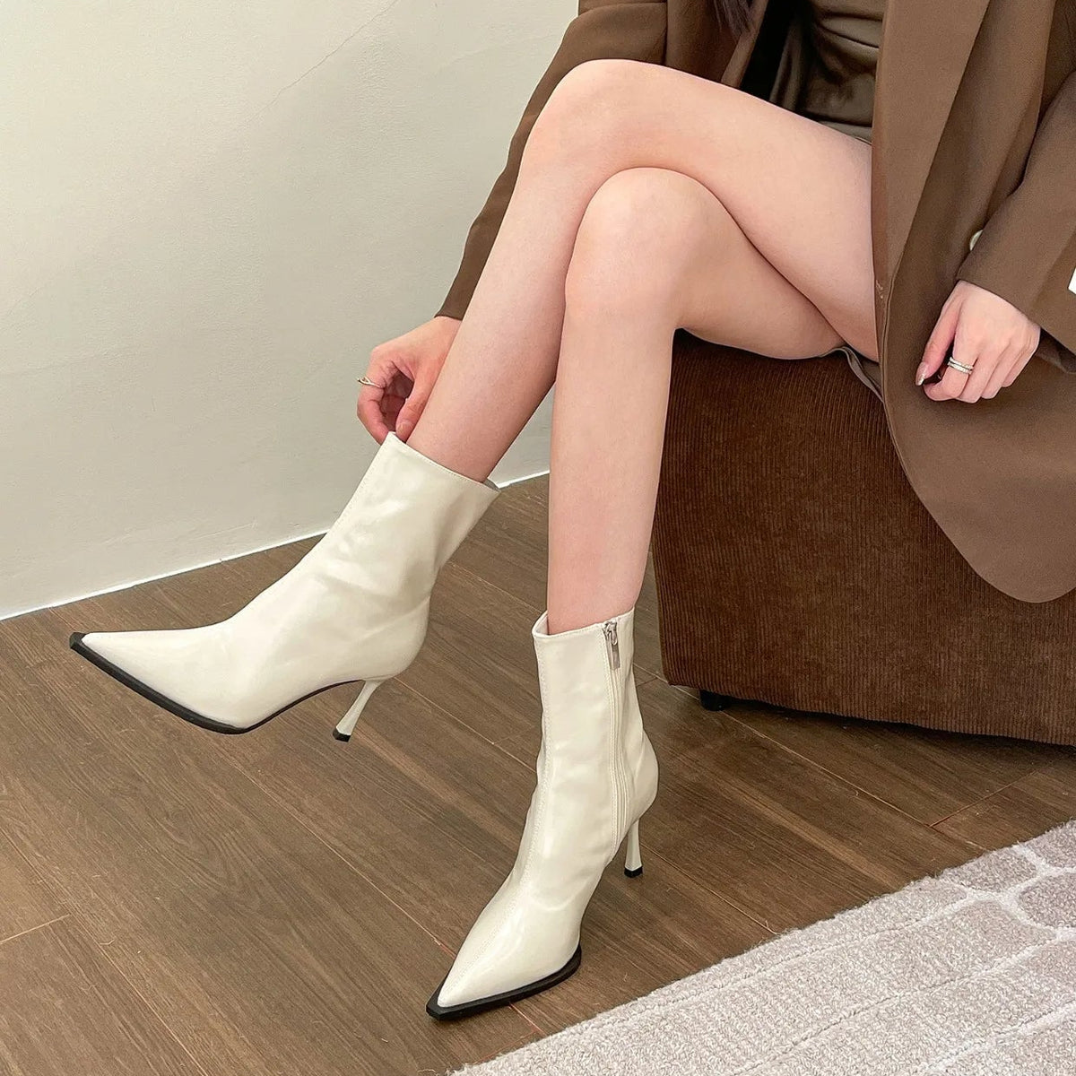 KADIN TARZ KIŞLIK BOT 333