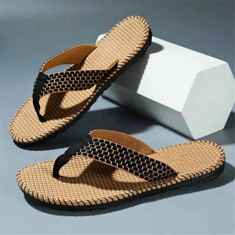 ERKEK TARZ TERLİK 106