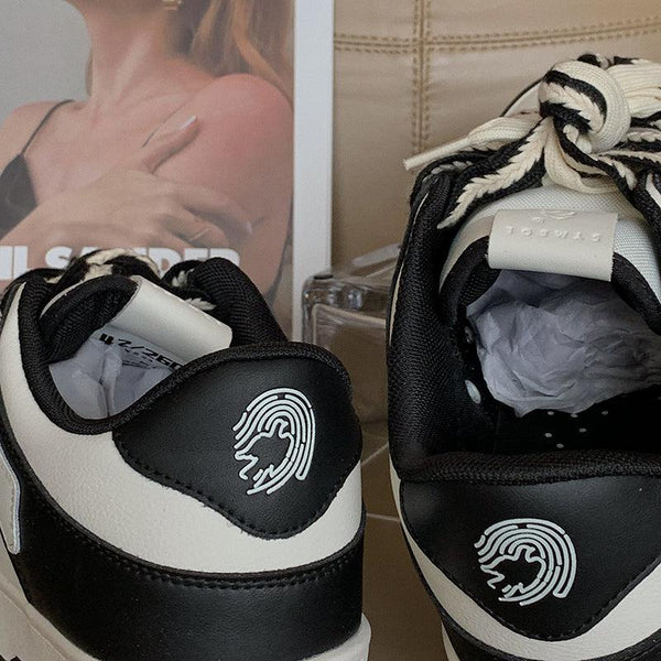 KADIN TARZ SPOR AYAKKABI 156