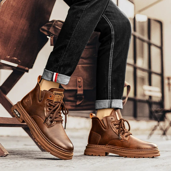 ERKEK TARZ KIŞLIK BOT 200