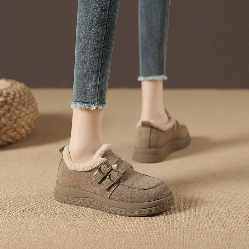 KADIN TARZ SPOR AYAKKABI 102