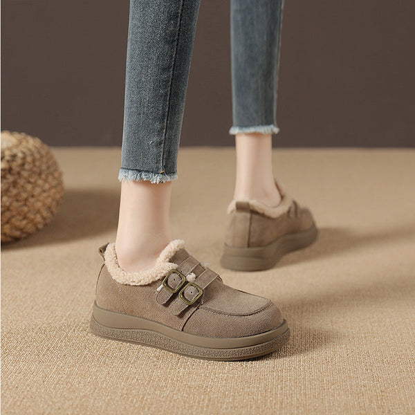 KADIN TARZ SPOR AYAKKABI 102