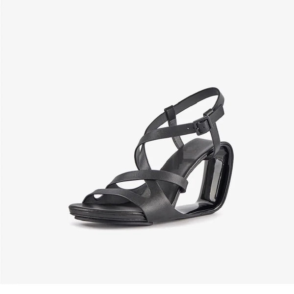 KADIN TARZ TOPUKLU AYAKKABI 273