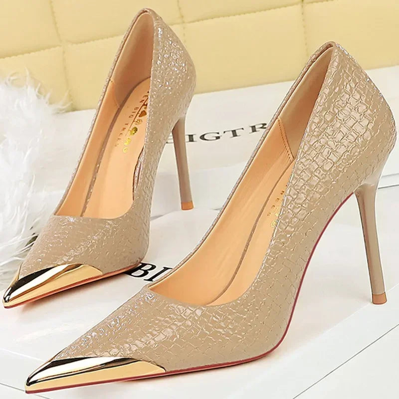 PUMPS237 KADIN TOPUKLU AYAKKABI