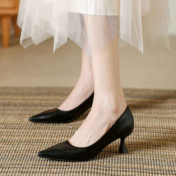 KADIN TARZ TOPUKLU AYAKKABI 165