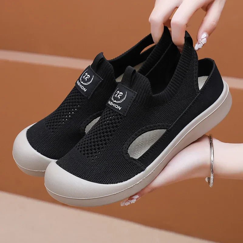 KADIN TARZ SPOR AYAKKABI 225