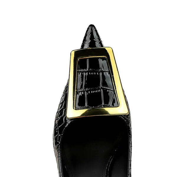 KADIN TARZ TOPUKLU AYAKKABI 120