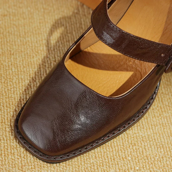 KADIN TARZ TOPUKLU AYAKKABI 172