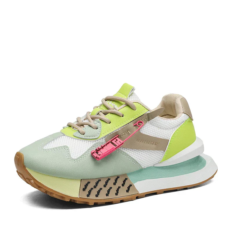 KADIN TARZ SPOR AYAKKABI 131