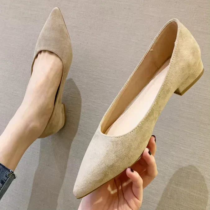 KADIN TARZ TOPUKLU AYAKKABI 166