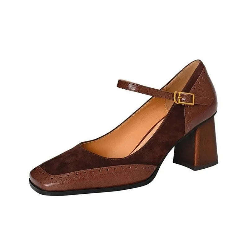 KADIN TARZ TOPUKLU AYAKKABI 192