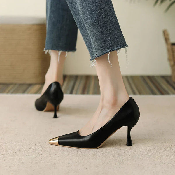 KADIN TARZ TOPUKLU AYAKKABI 175