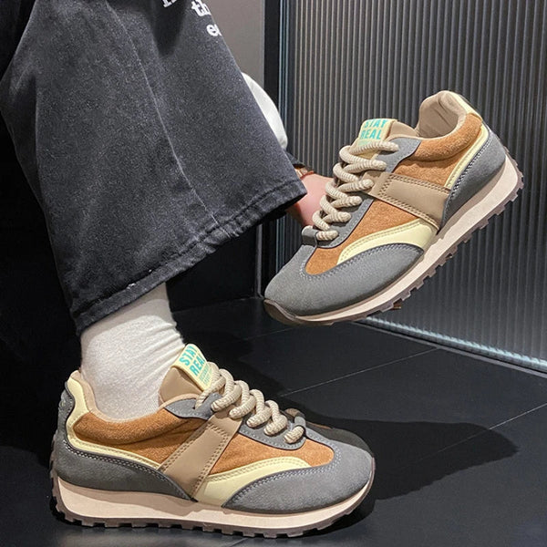 KADIN TARZ SPOR AYAKKABI 134