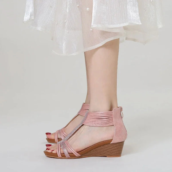 KADIN TARZ TOPUKLU AYAKKABI 269