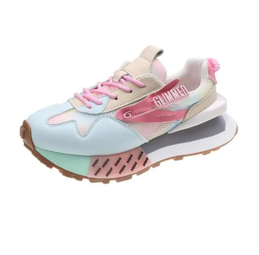 KADIN TARZ SPOR AYAKKABI 130