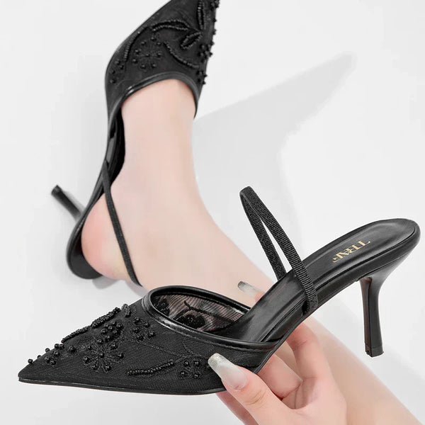 KADIN TARZ TOPUKLU AYAKKABI 225