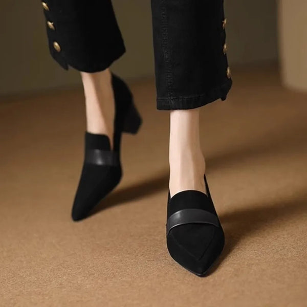 KADIN TARZ TOPUKLU AYAKKABI 183