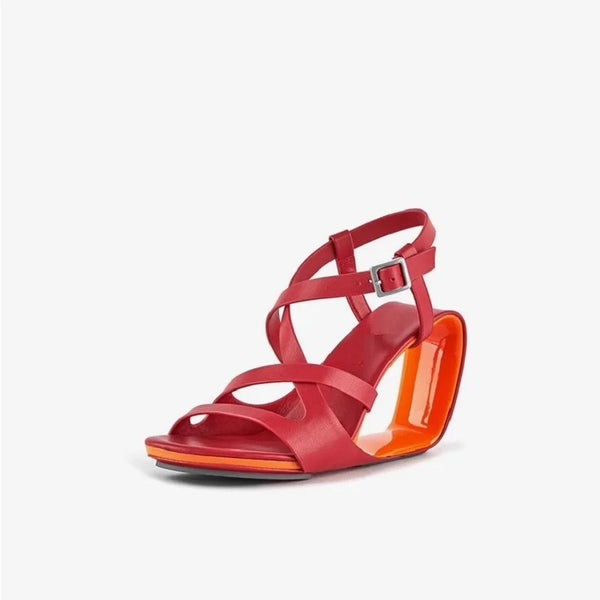 KADIN TARZ TOPUKLU AYAKKABI 273