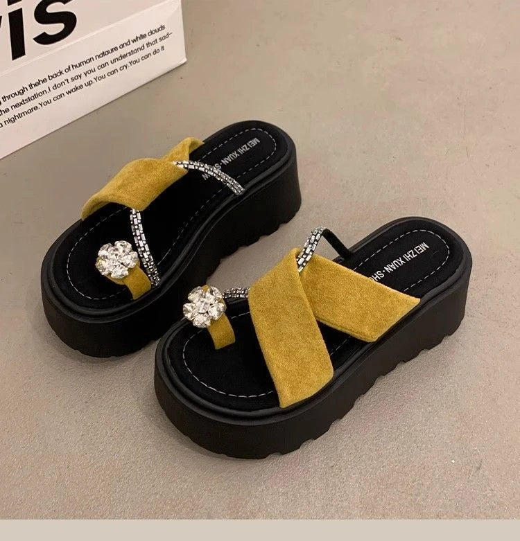 KADIN TARZ TERLİK 250