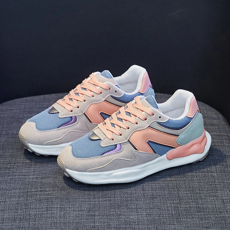 KADIN TARZ SPOR AYAKKABI 127