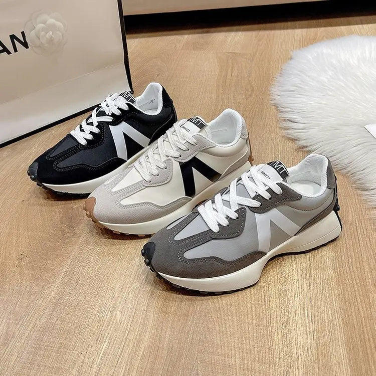 KADIN TARZ SPOR AYAKKABI 132