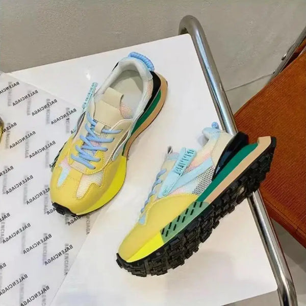 KADIN TARZ SPOR AYAKKABI 130