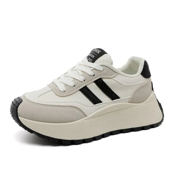 KADIN TARZ SPOR AYAKKABI 138