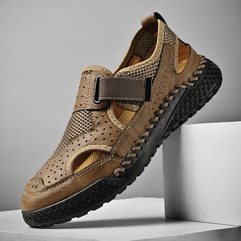 ERKEK TARZ YAZ SANDALET 150