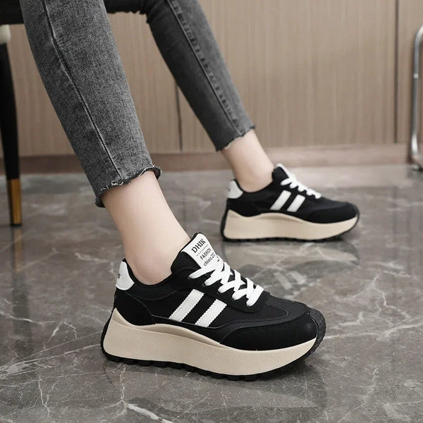 GEN837 KADIN SPOR AYAKKABI