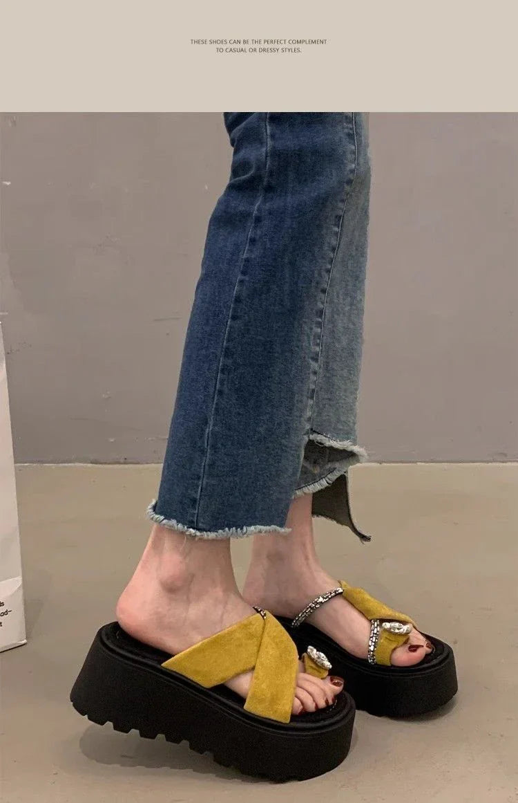 KADIN TARZ TERLİK 250