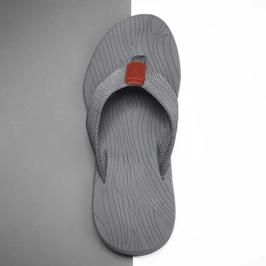 ERKEK TARZ TERLİK 104