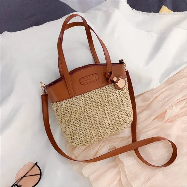 Bellachicha - Kadın Omuz Çantası, Örgü Desenli, PU Patchwork ve Tasarımcı Askı