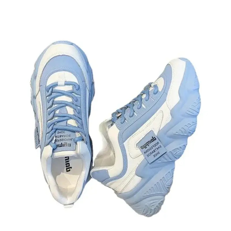 KADIN TARZ SPOR AYAKKABI 152