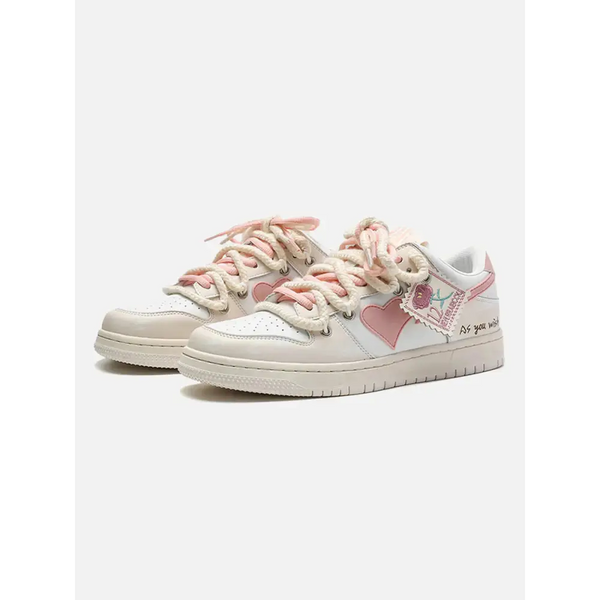 KADIN TARZ SPOR AYAKKABI 118