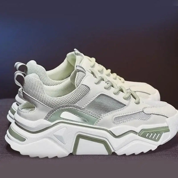 KADIN TARZ SPOR AYAKKABI 196