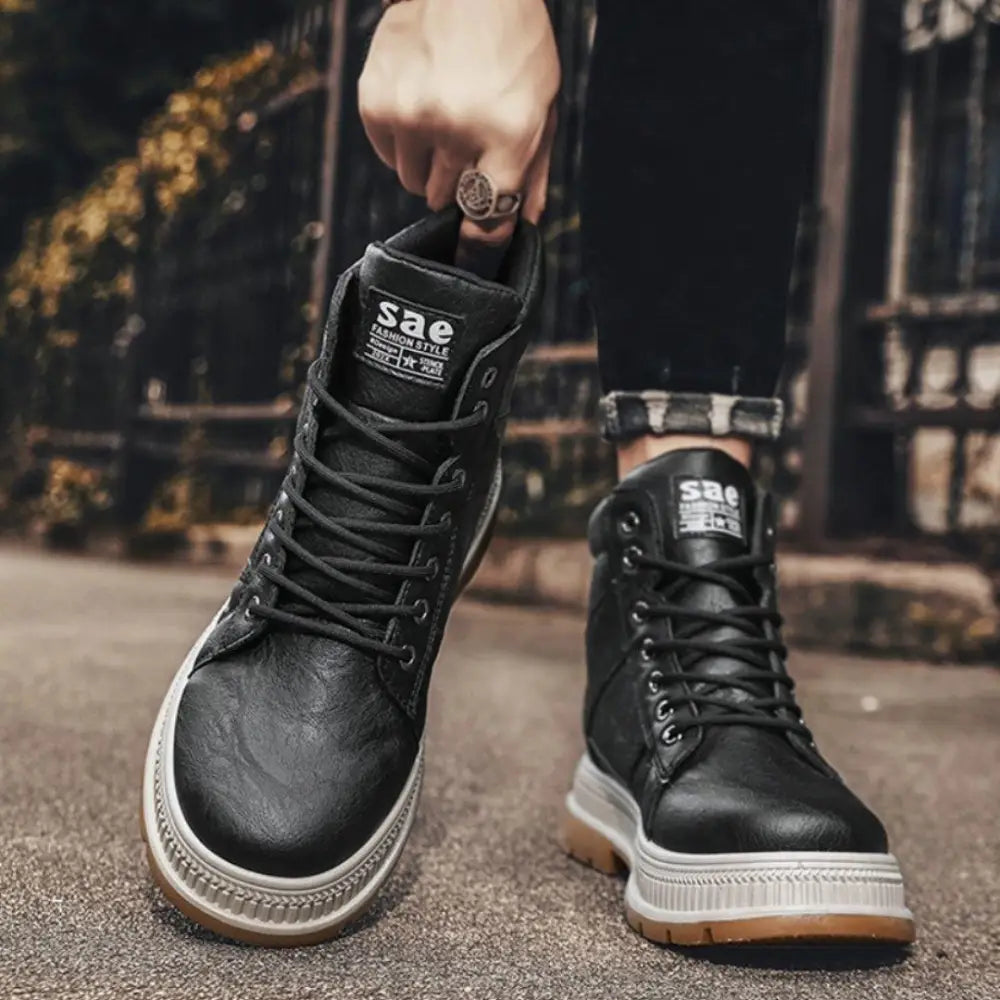 ERKEK TARZ KIŞLIK BOT 122