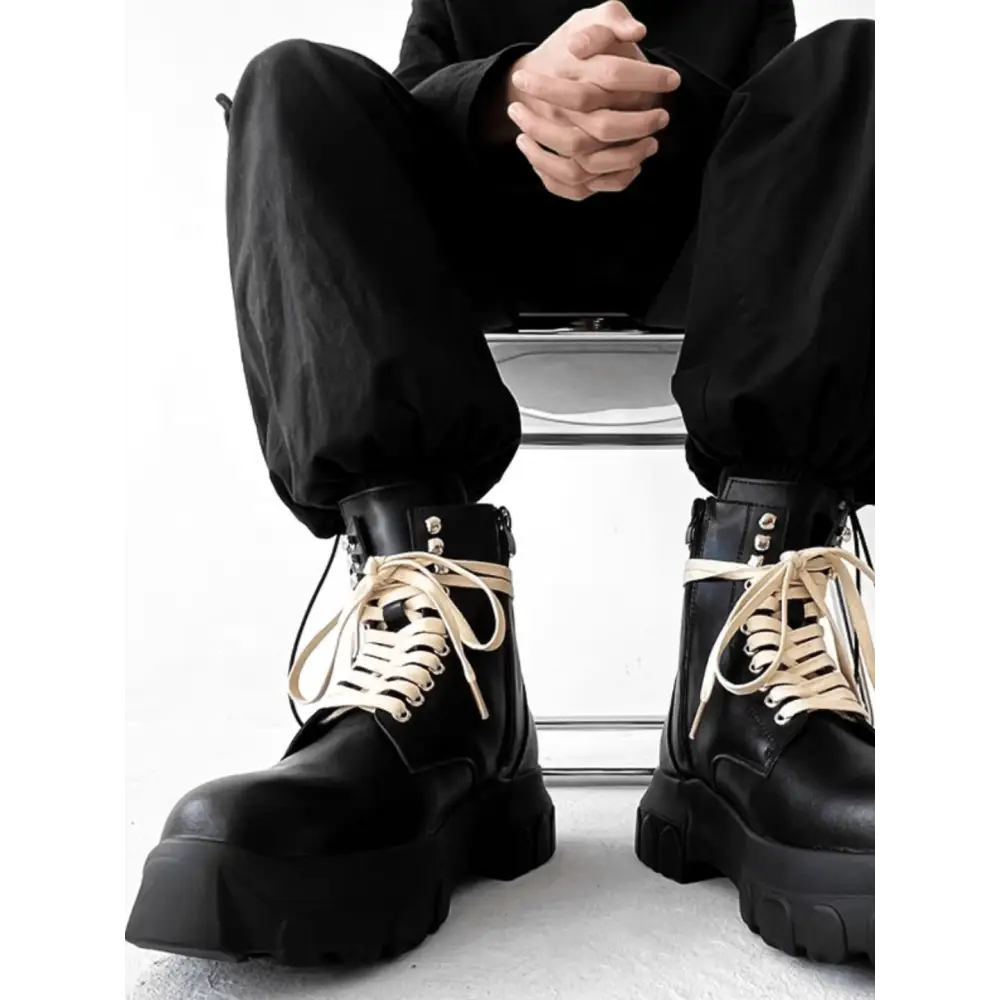 ERKEK TARZ KIŞLIK BOT 123