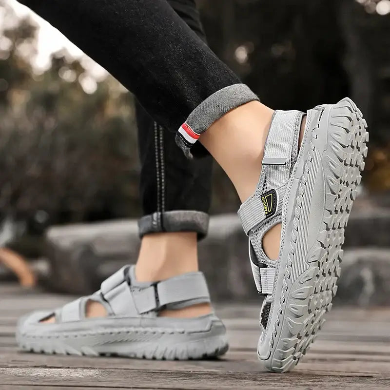 ERKEK TARZ YAZ SANDALET 325