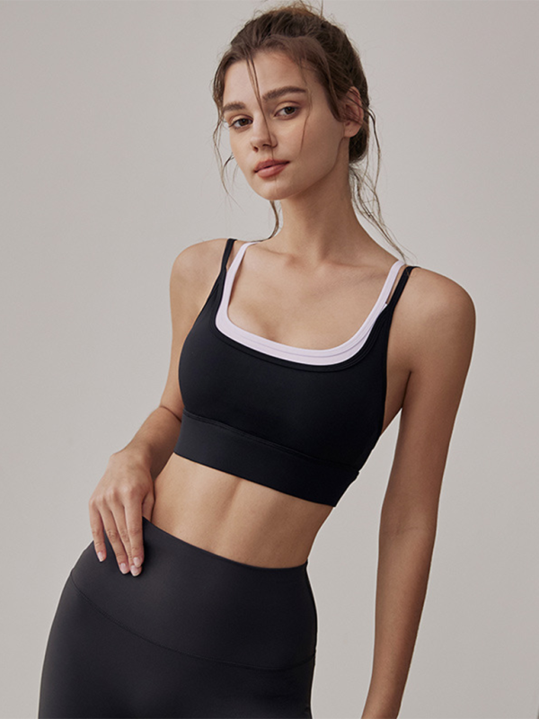 Renk Bloklu Spor Sütyeni ile Yoga Yeleği