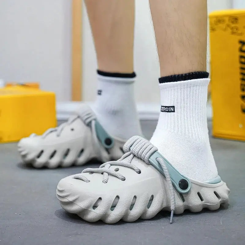 ERKEK TARZ TERLİK 321