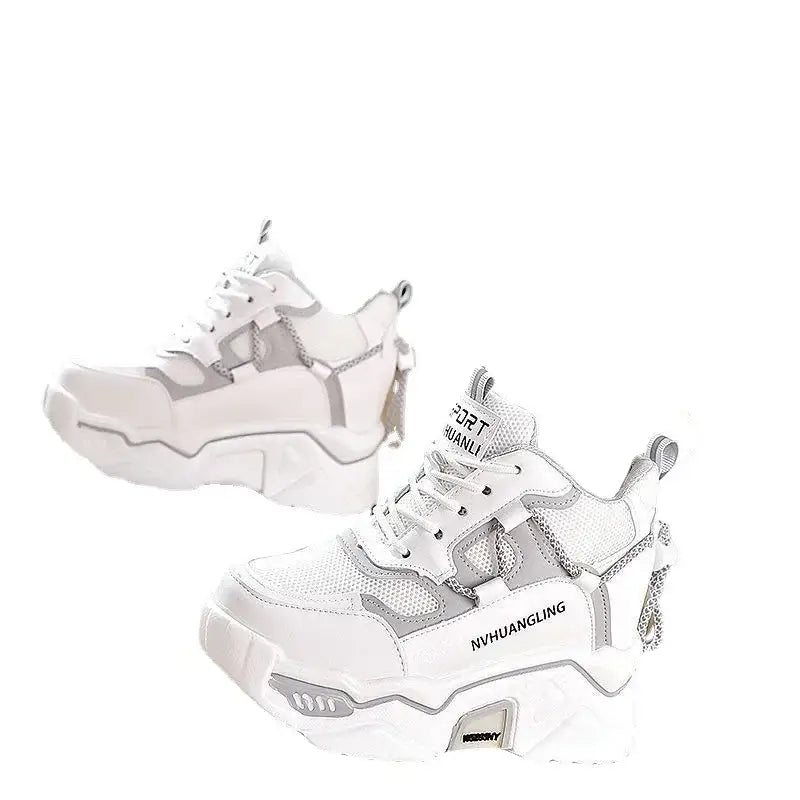 KADIN TARZ SPOR AYAKKABI 142