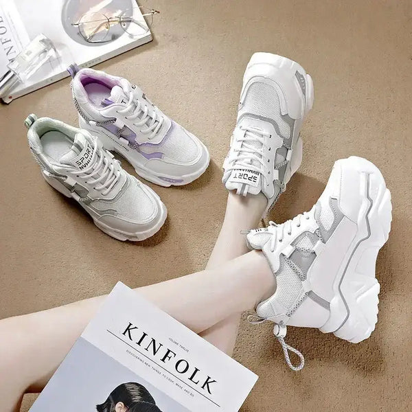 KADIN TARZ SPOR AYAKKABI 142