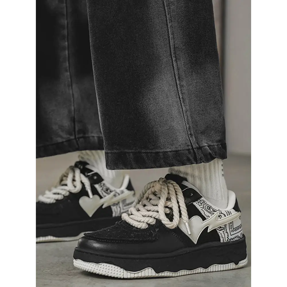 KADIN TARZ SPOR AYAKKABI 175