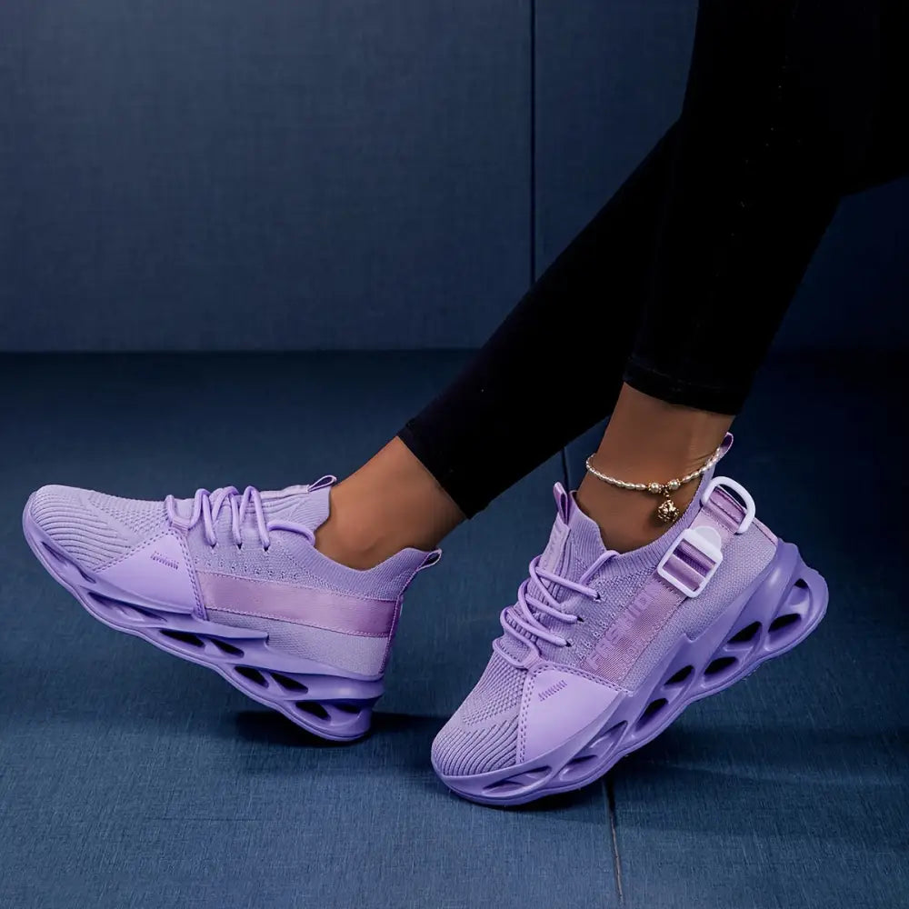 KADIN TARZ SPOR AYAKKABI 198