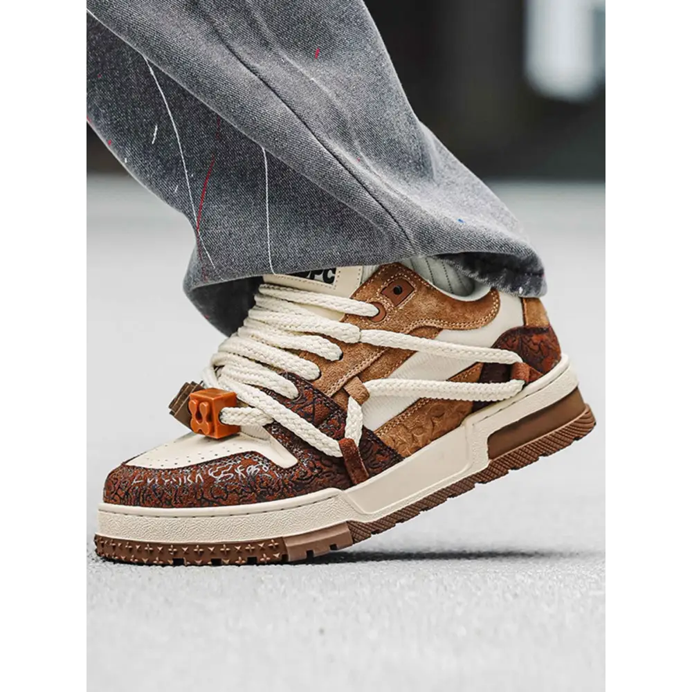 KADIN TARZ SPOR AYAKKABI 162