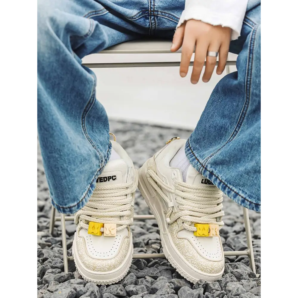 KADIN TARZ SPOR AYAKKABI 162