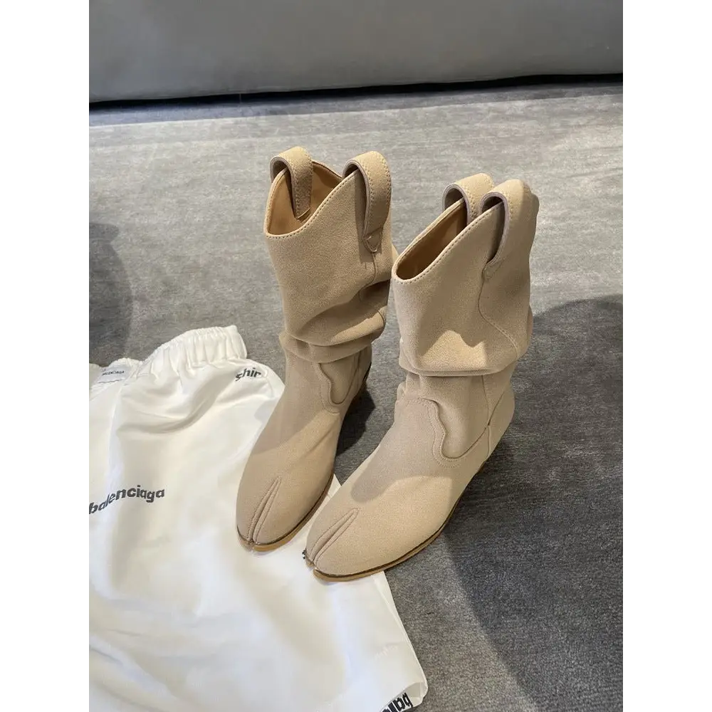 KADIN TARZ KIŞLIK BOT 273